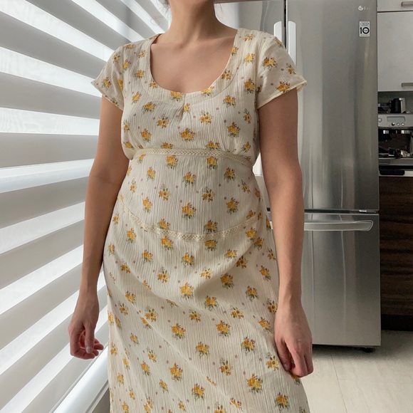 April Cornell Dresses & Skirts - April cornell Cottagecore dress